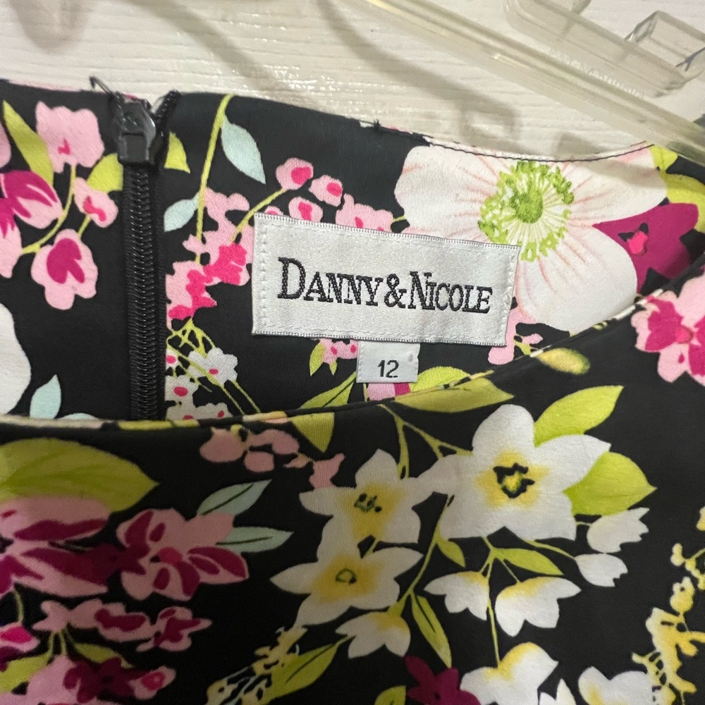 Danny & Nicole Floral Dress